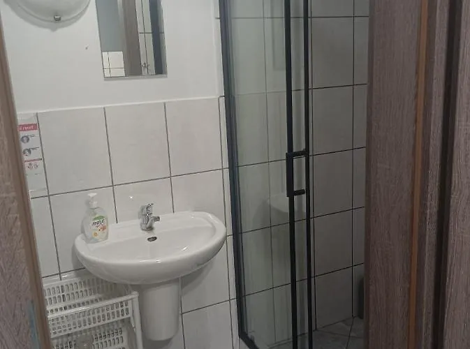 U Pawla I Asi Lantgård *