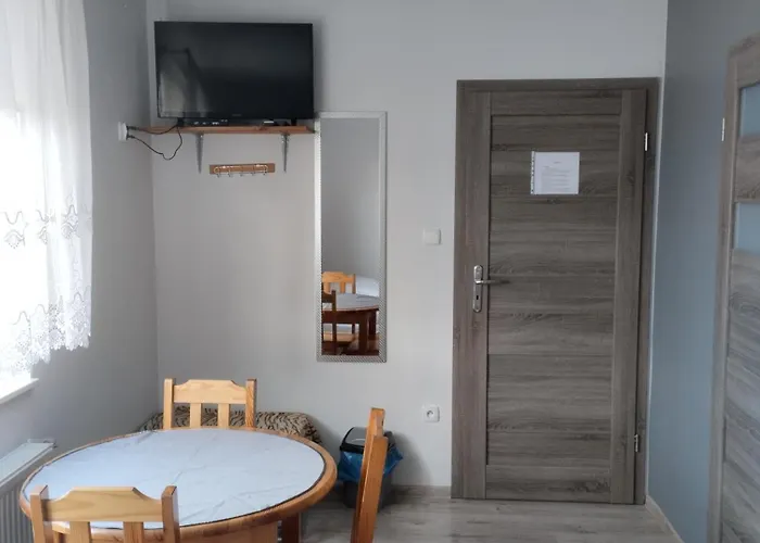 U Pawla I Asi Lantgård *